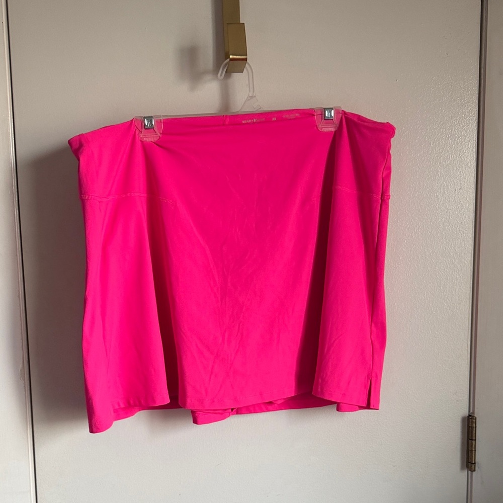 Old Navy Bright Hot Pink Skort